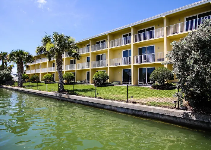 Treasure Island Hotel And Marina